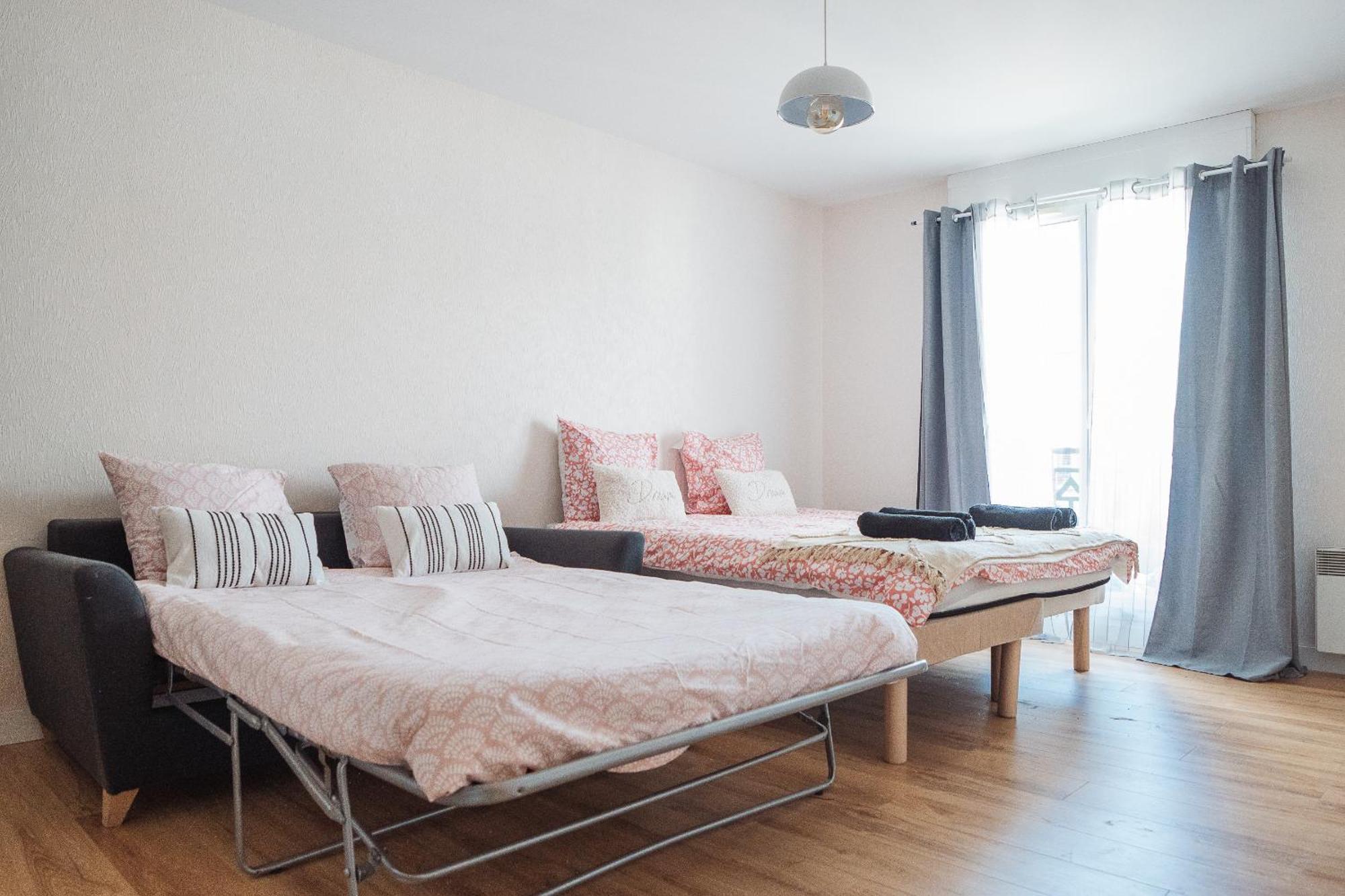 Cosy Studio Entre Paris Et Disneyland Paris Apartment Esbly Exterior foto